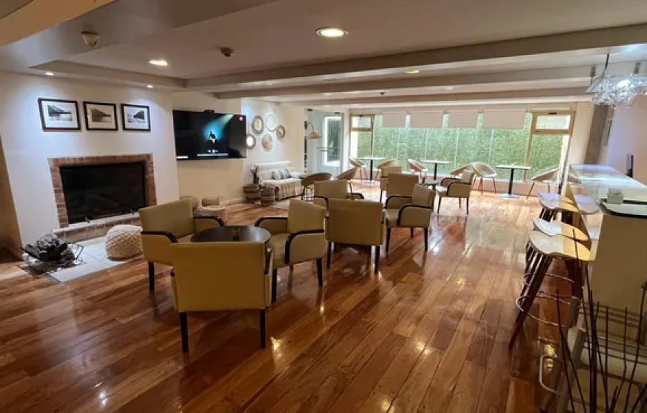 Kenton Palace Bariloche (desayuno incluído)